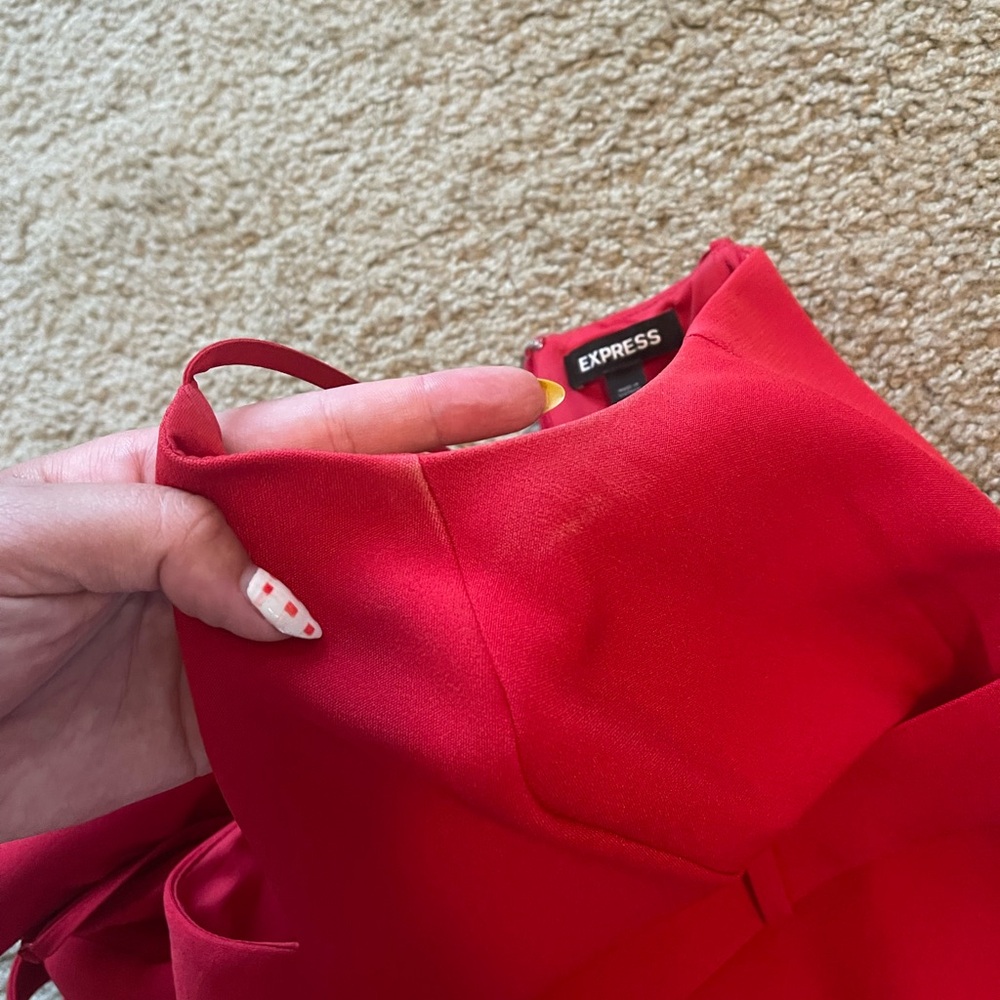 Red Express Jumpsuit With Belt - Picture 6 of 6